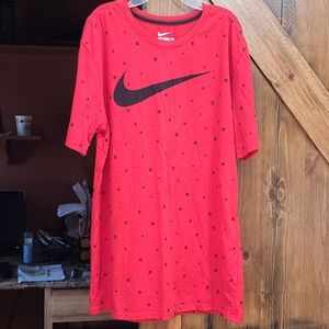 Nike Boys youth medium shirt